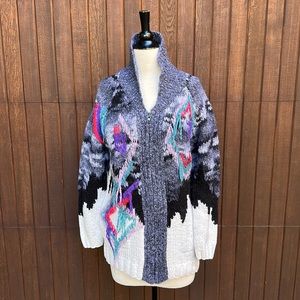 Elizabeth and James artsy abstract fringe zip sweater, M